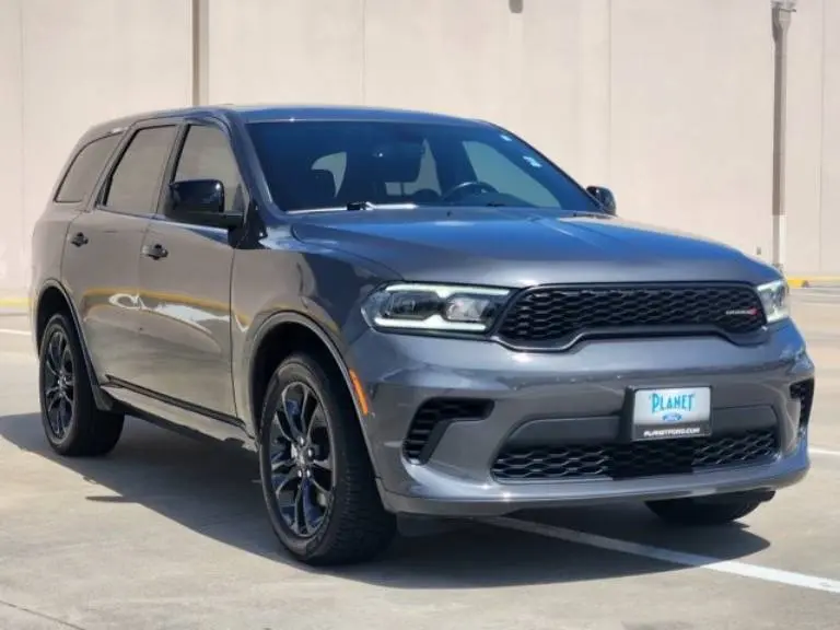 2025 Dodge Durango GT AWD photo 3