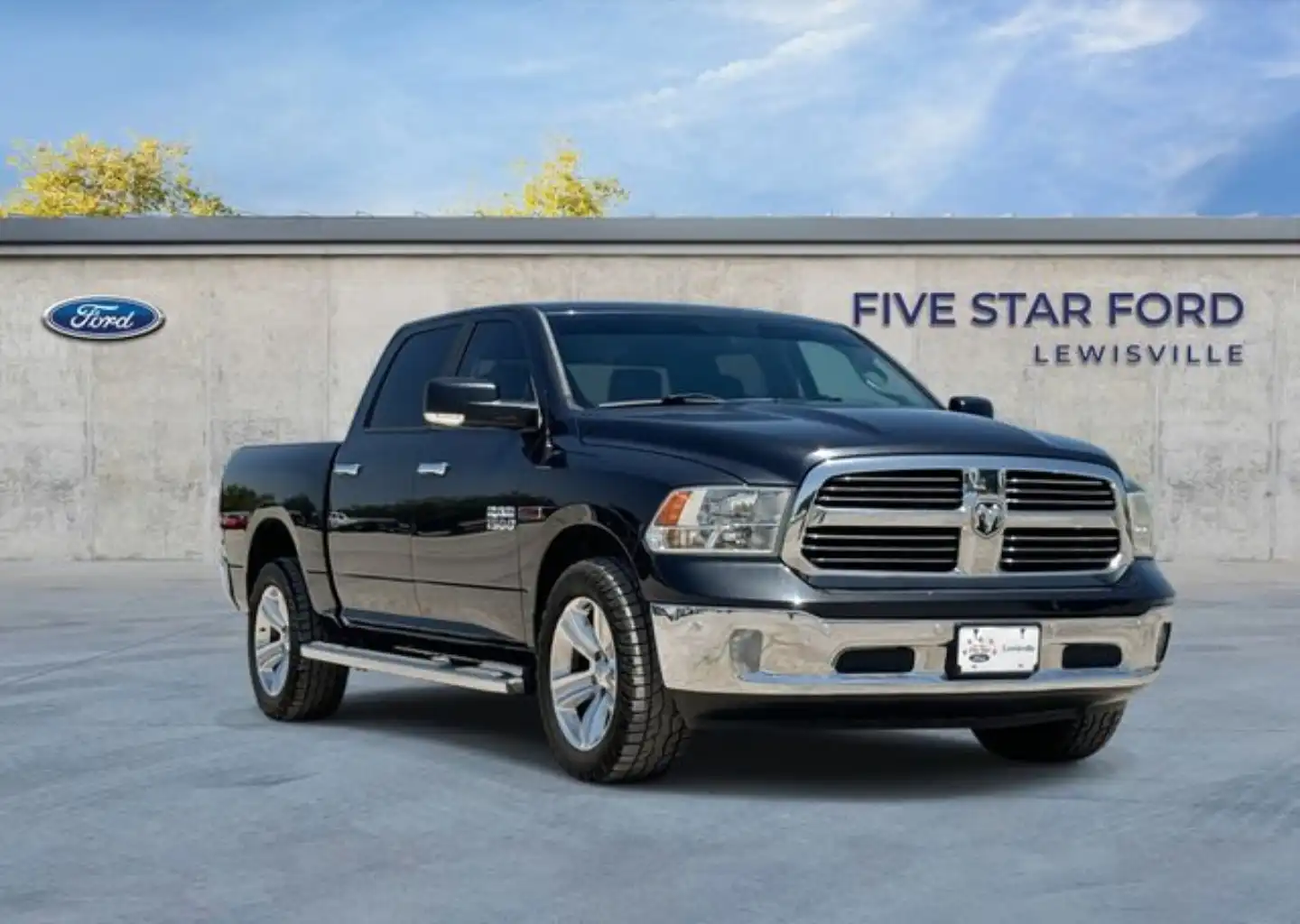 2014 RAM 1500 Big Horn/Lone Star 4x4 Crew Cab's photo