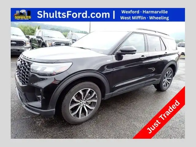 2026 Ford Explorer ST-LINE 4WD's photo