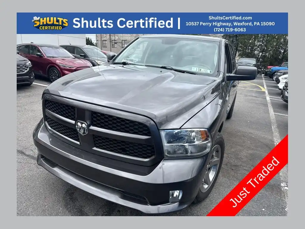 2014 RAM 1500 Express 4x4 Crew Cab's photo