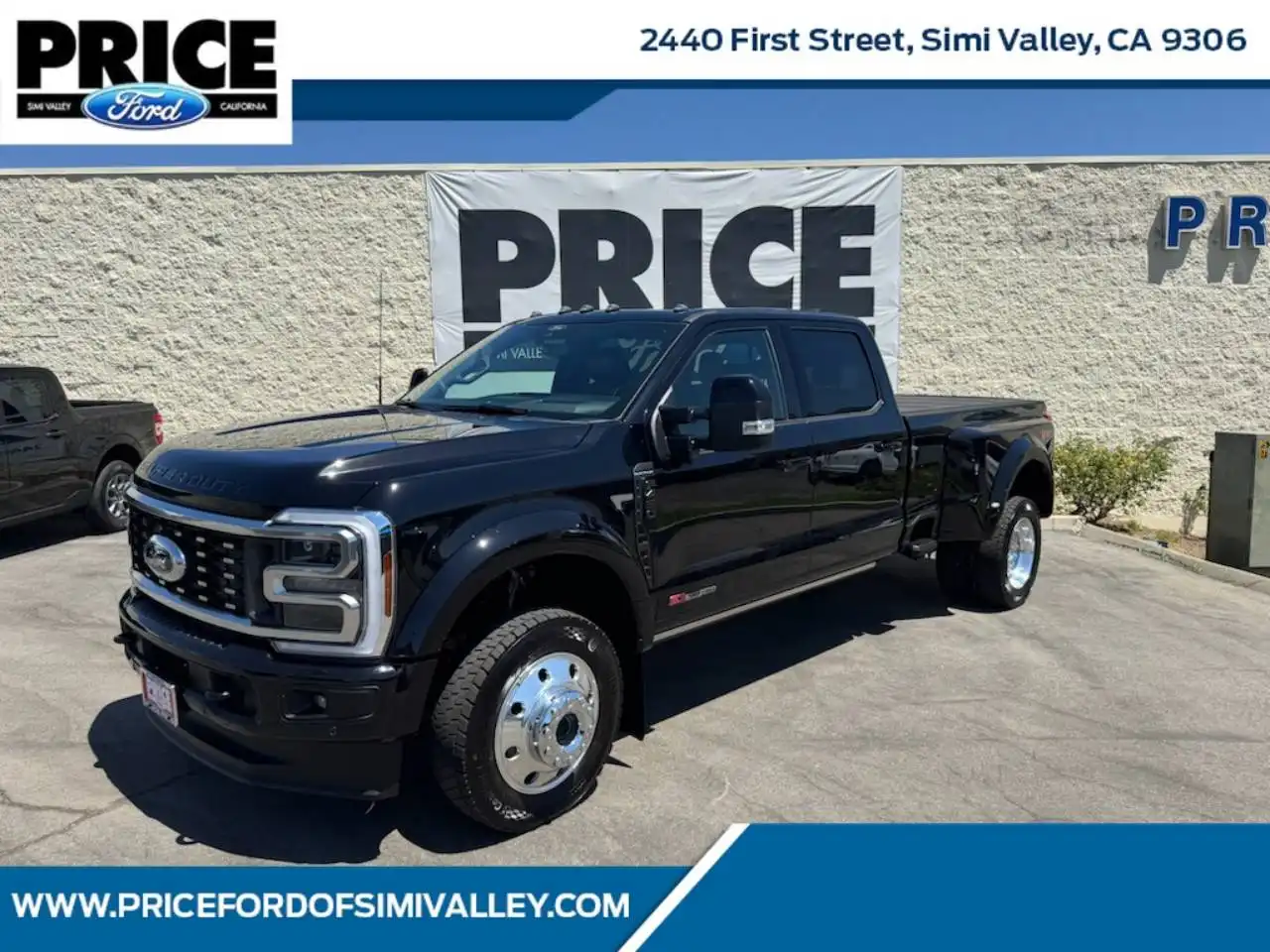 2026 Ford F-450 Platinum 4WD Crew Cab DRW 8' Box's photo