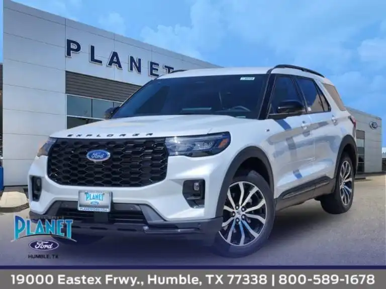 2026 Ford Explorer ST-LINE RWD's photo