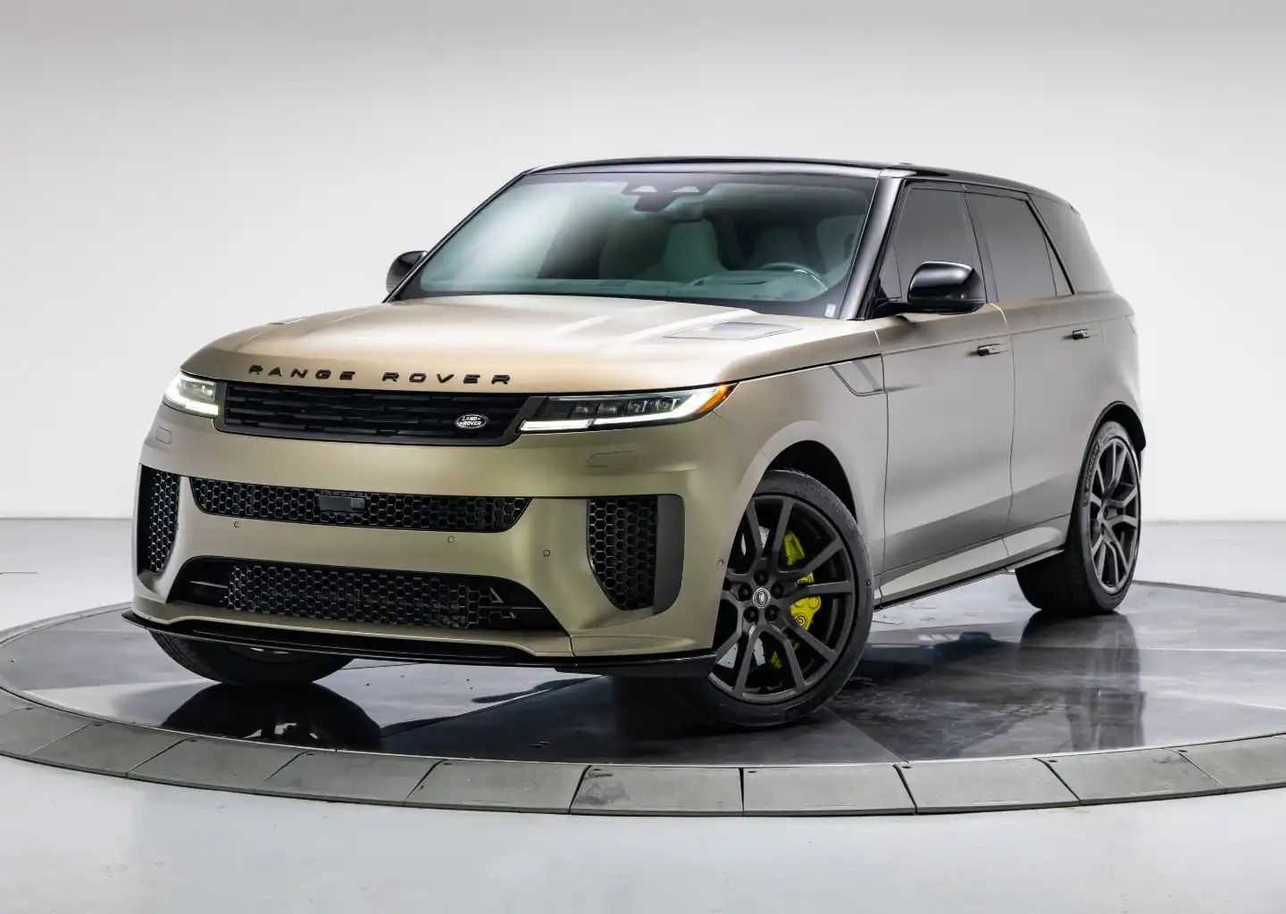 2024 Land Rover Range Rover Sport SV Edition One Carbon Bronze's photo