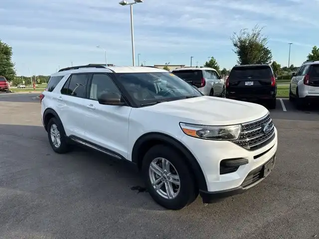 2020 Ford Explorer XLT 4WD's photo