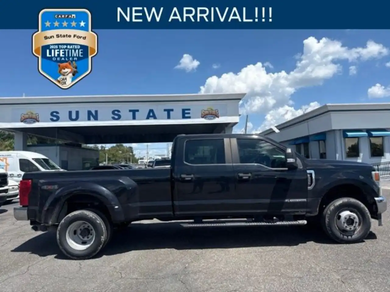 2022 Ford F-350 XL 4x4 Crew Cab 8' Box DRW's photo