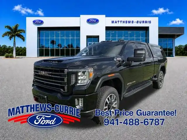 2022 GMC Sierra 4WD Crew Cab Standard Box AT4's photo