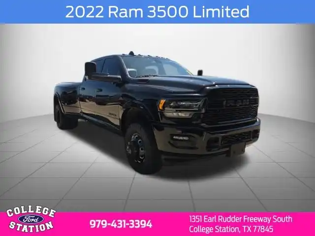 2022 RAM 3500 Limited 4X4 Crew Cab LWB's photo
