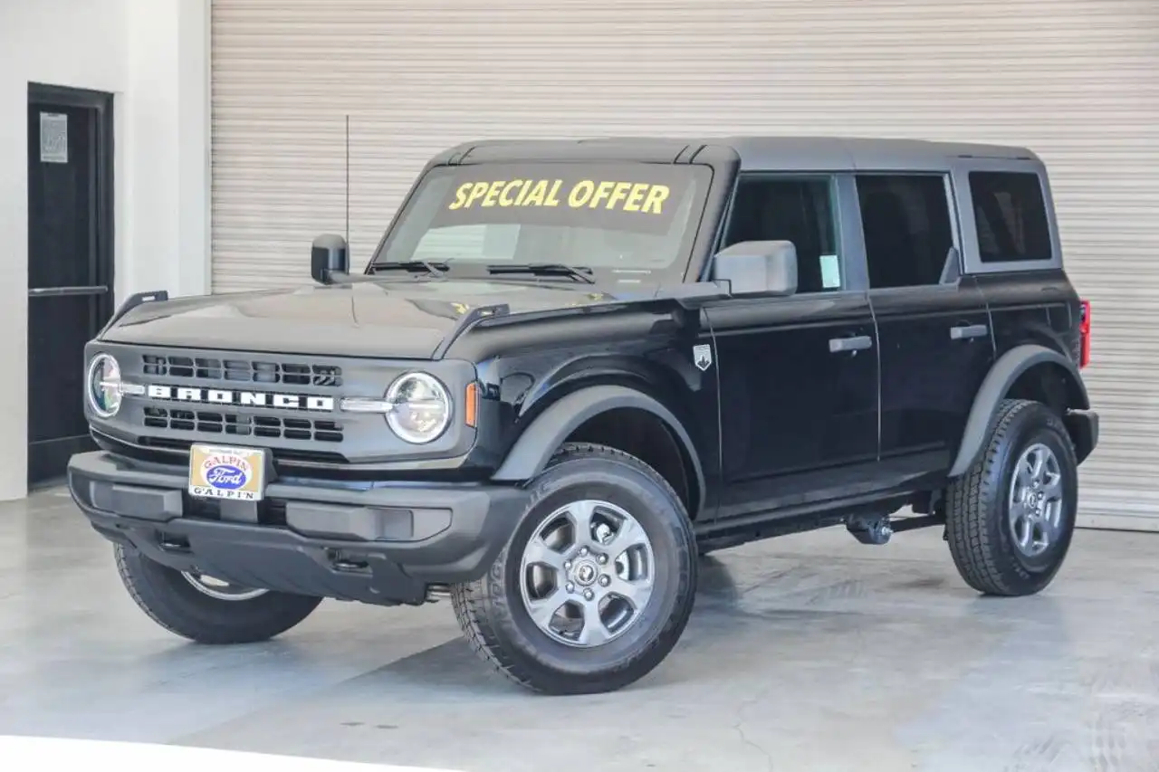 2025 Ford Bronco Big Bend 4x4's photo
