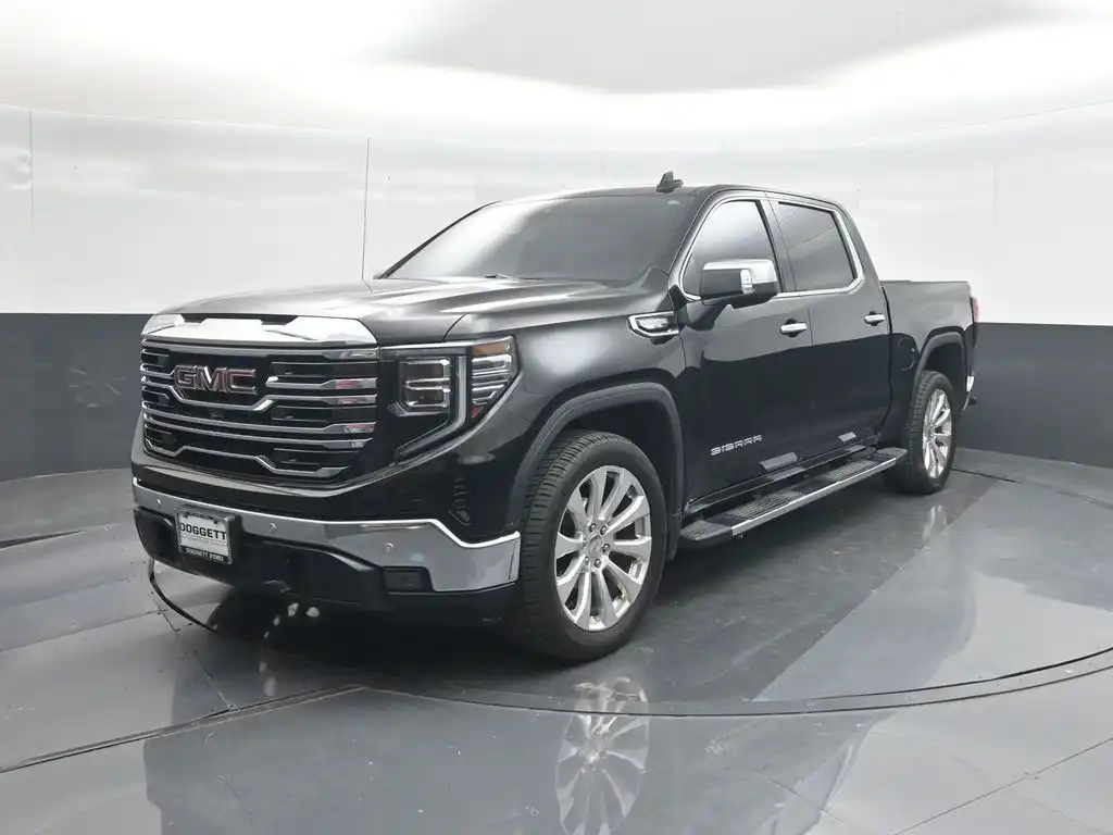 2024 GMC Sierra 2WD Crew Cab Short Box SLT's photo