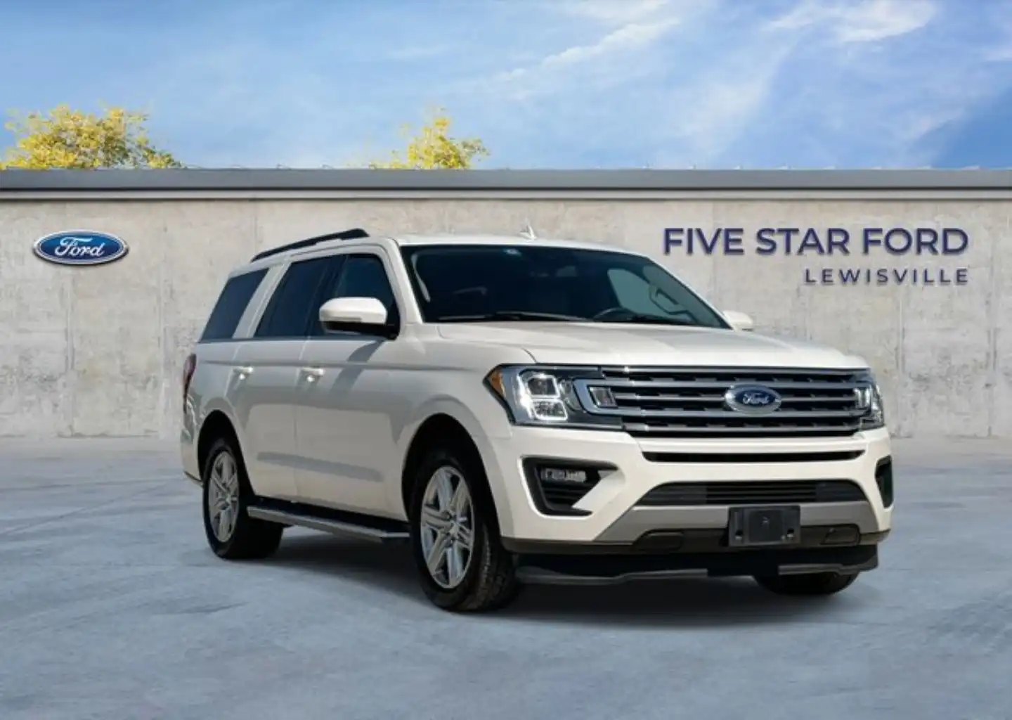 2018 Ford Expedition XLT's photo