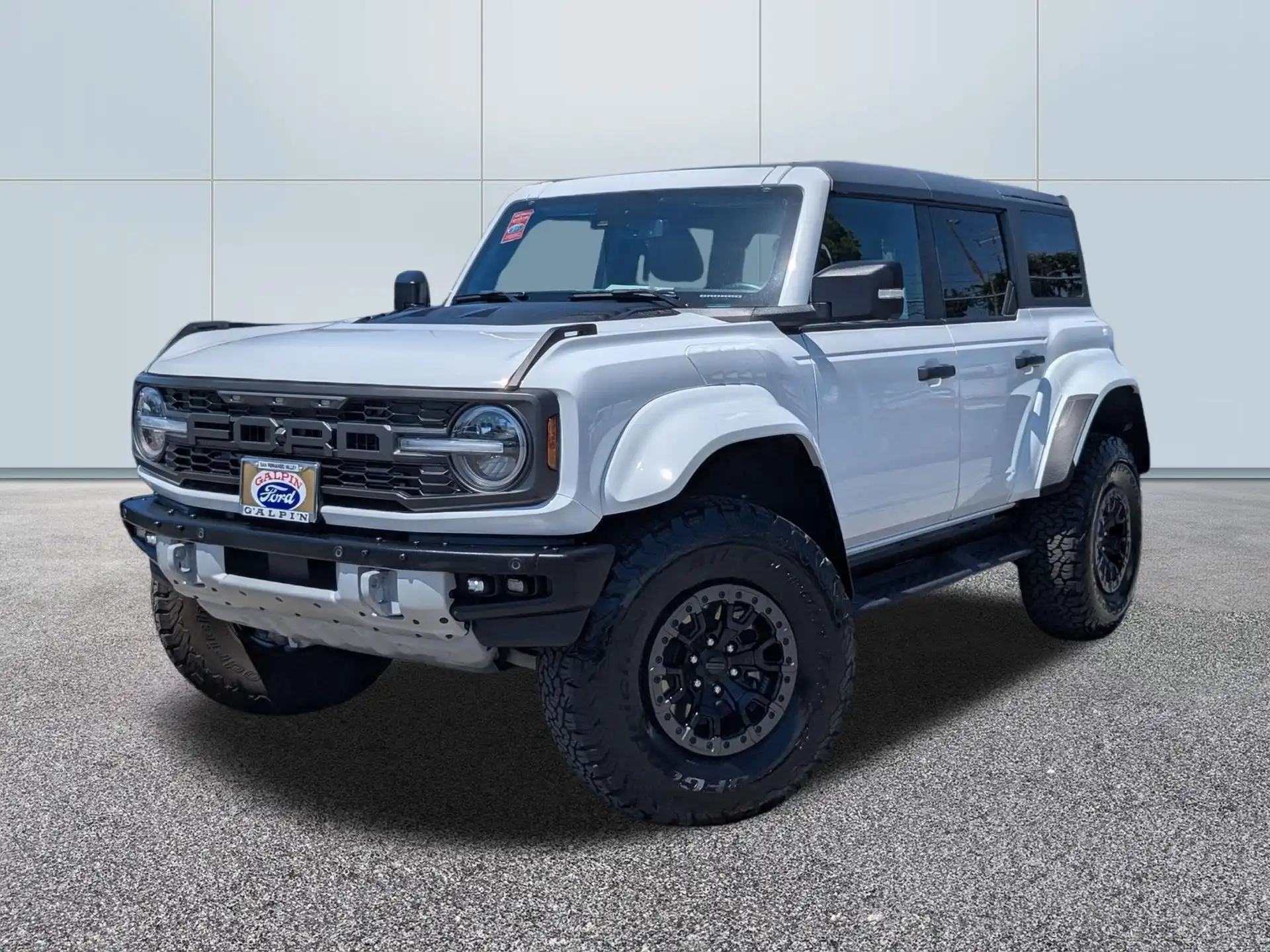 2024 Ford Bronco Raptor 4x4's photo