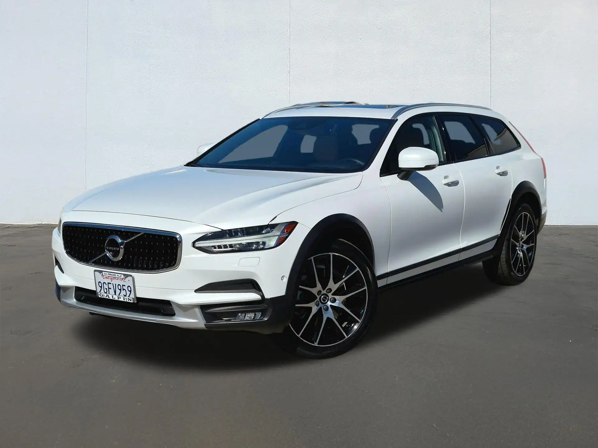 2020 Volvo V90 Cross Country T6 AWD's photo