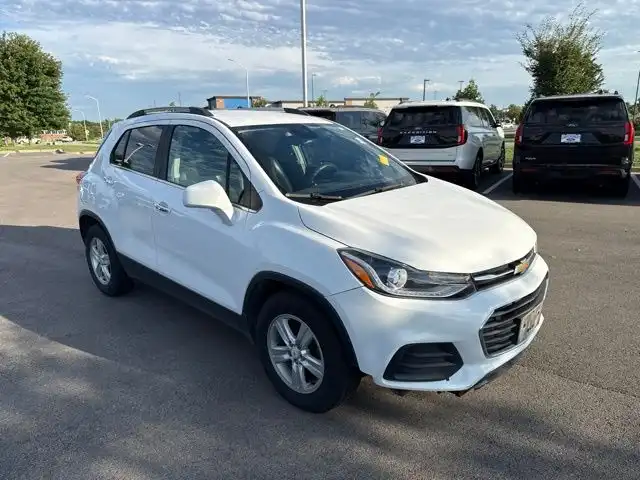 2020 Chevrolet Trax LT's photo