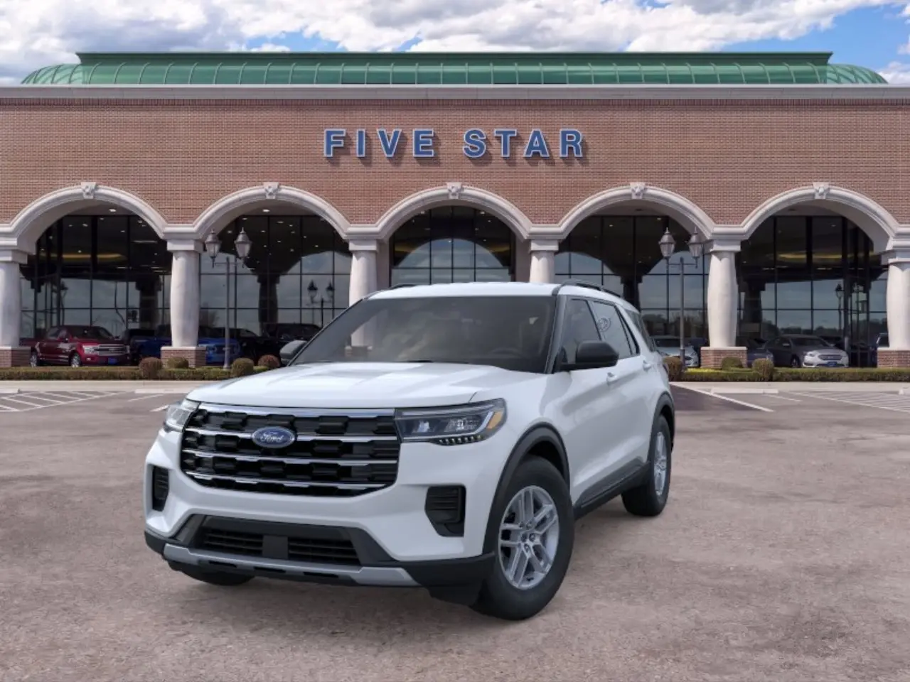 2026 Ford Explorer Active 4WD photo 3