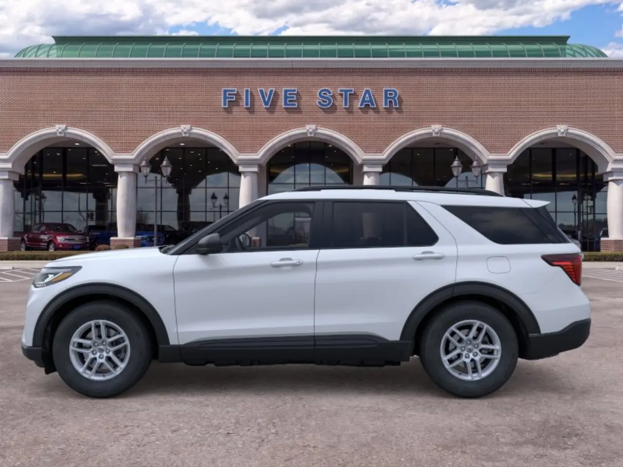 2026 Ford Explorer Active 4WD photo 4