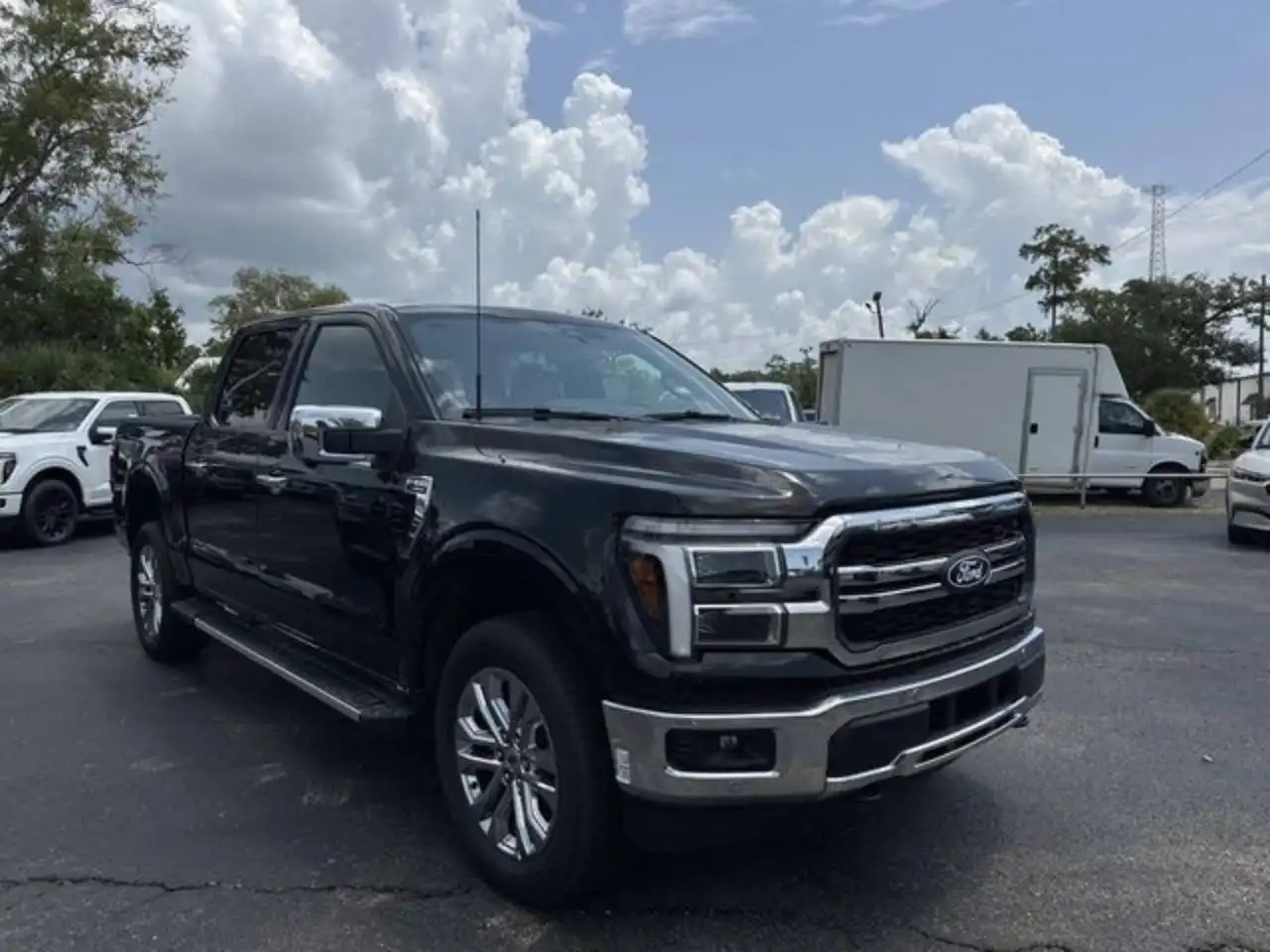2026 Ford F-150 Lariat 4x4 SuperCrew 5-1/2 Box's photo