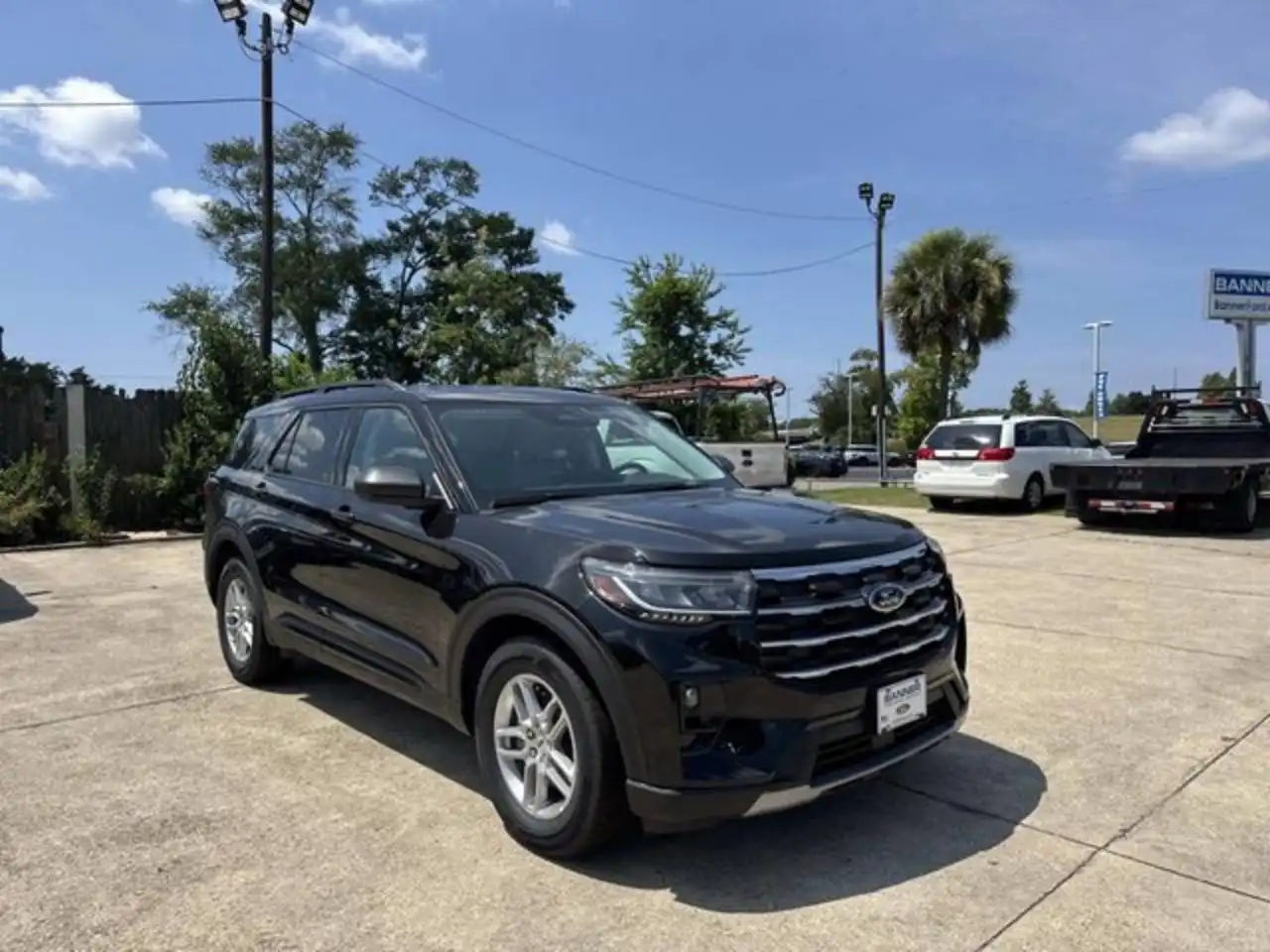 2026 Ford Explorer's photo