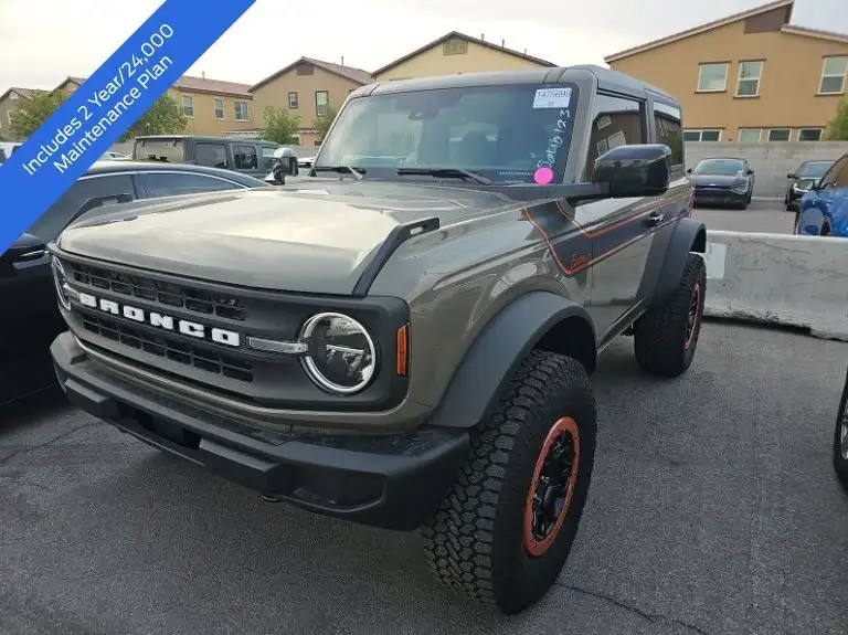 2025 Ford Bronco Base 4x4's photo