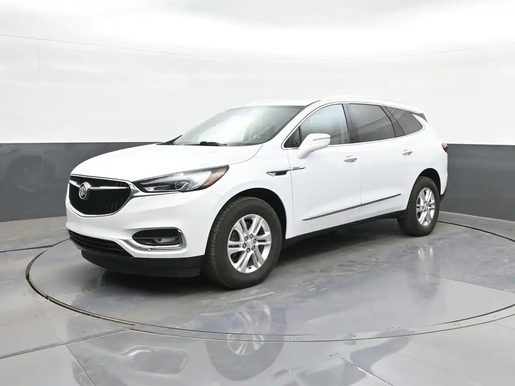 2019 Buick Enclave Essence's photo