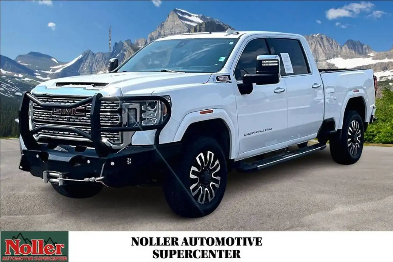 2020 GMC Sierra 4WD Crew Cab Standard Box Denali's photo