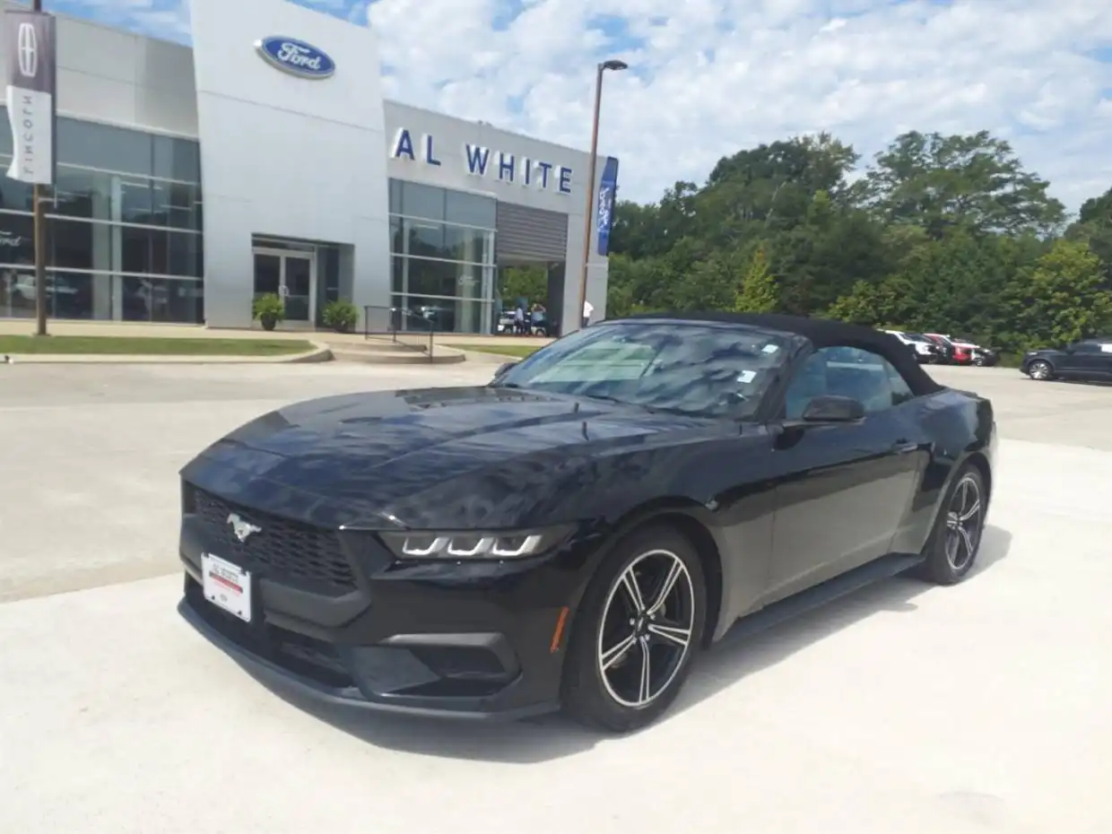 2024 Ford Mustang EcoBoost Premium Convertible's photo