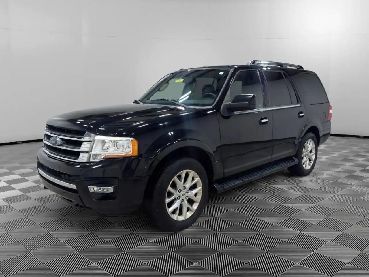 2017 Ford Expedition Limited 4WD's photo