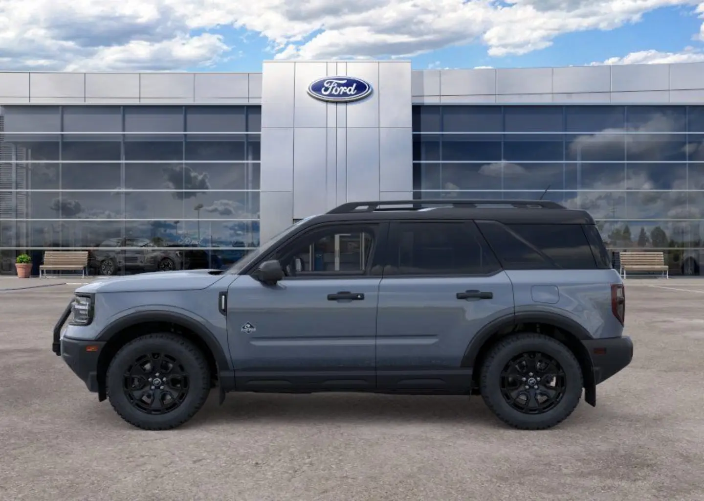 2025 Ford Bronco Sport Outer Banks 4WD photo 3