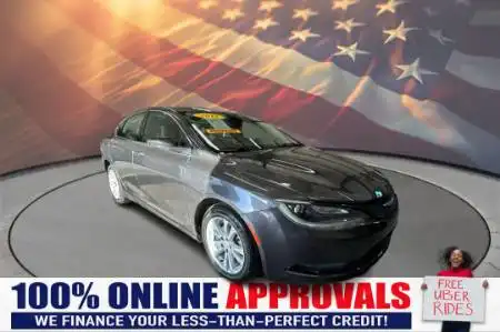 2015 Chrysler 200 Limited's photo