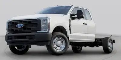 2027 Ford F-350 XL SuperCab SRW 168 in's photo