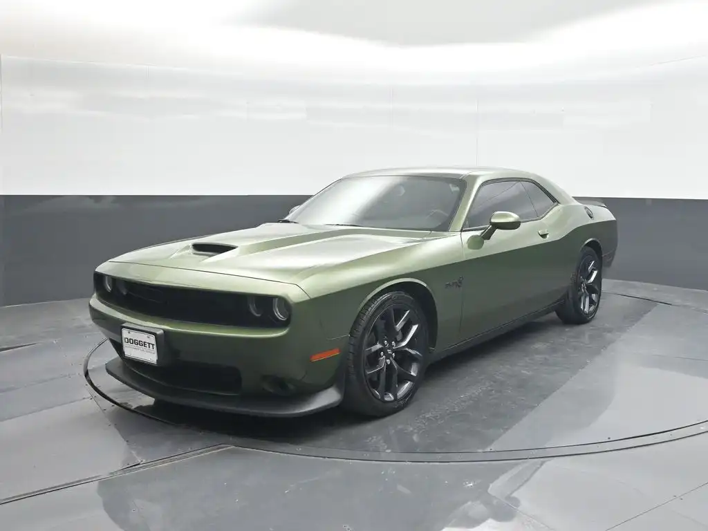 2023 Dodge Challenger R/T's photo