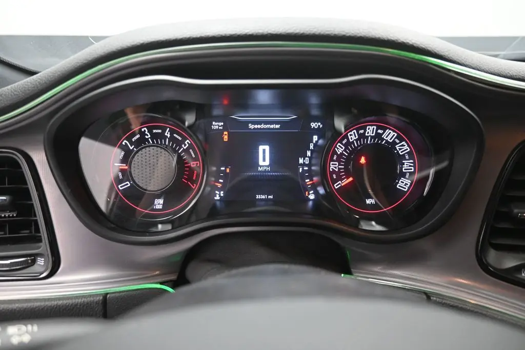 2023 Dodge Challenger R/T photo 3