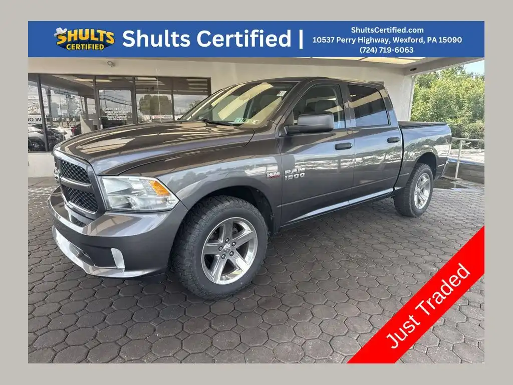 2014 RAM 1500 Express 4WD Crew Cab's photo
