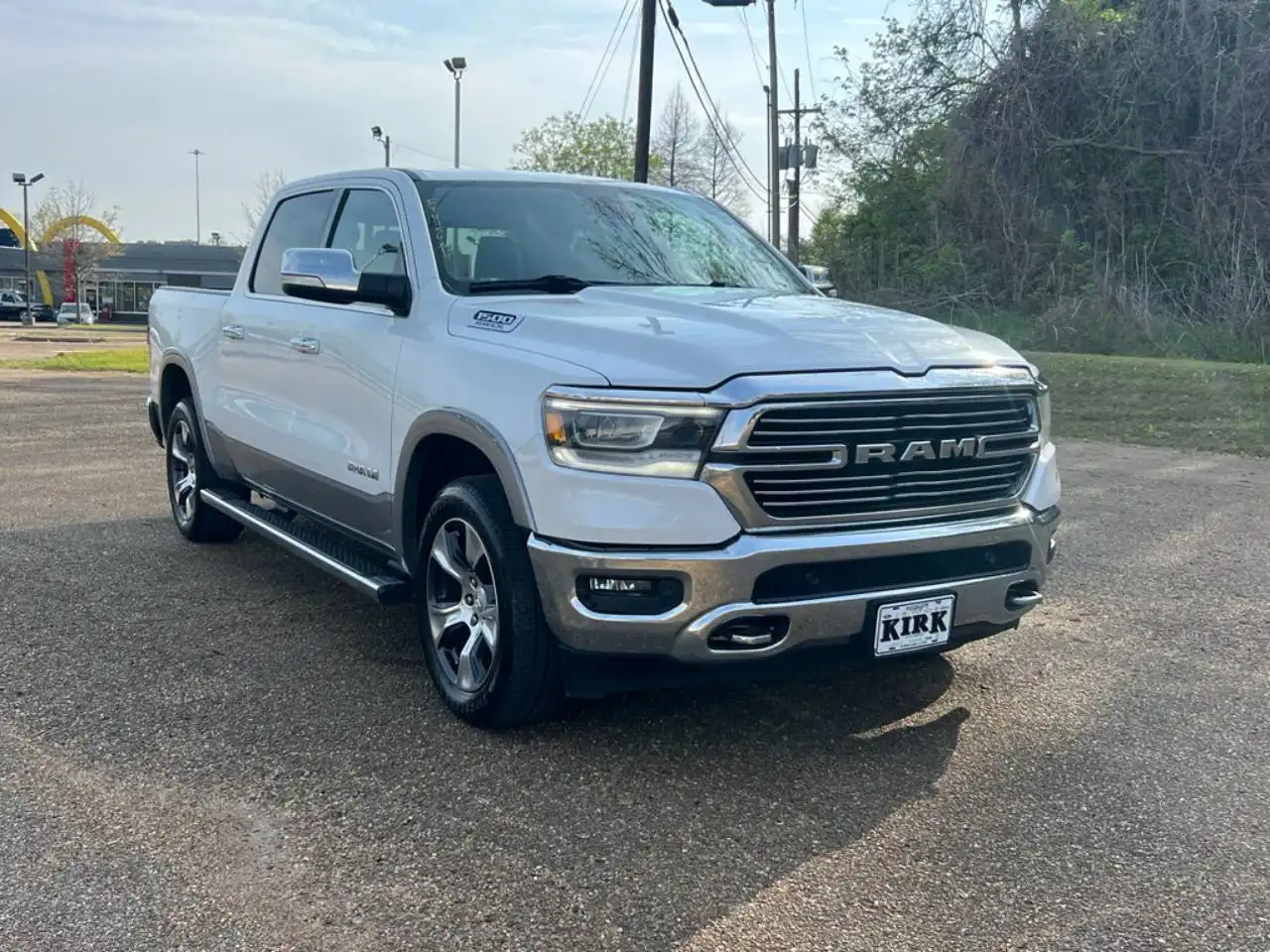 2019 RAM 1500 Laramie 4WD Crew Cab 5'7's photo