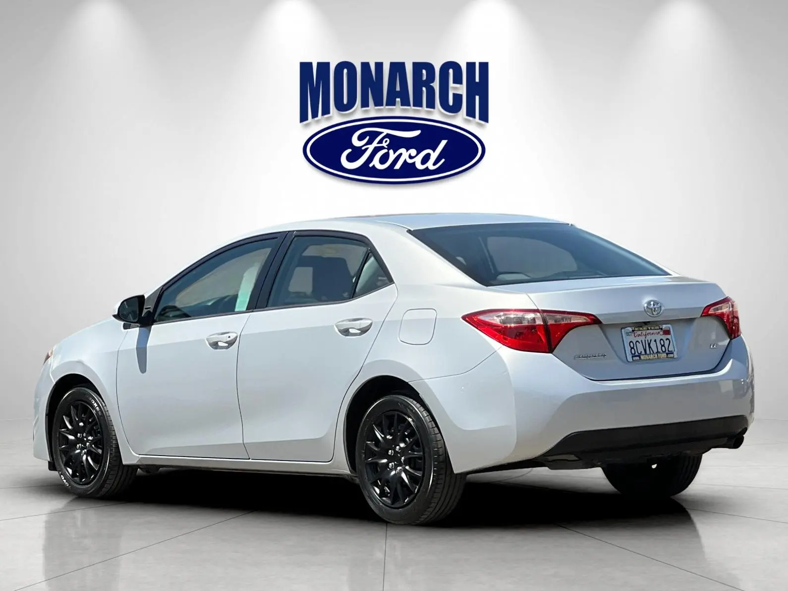2019 Toyota Corolla LE AT photo 5