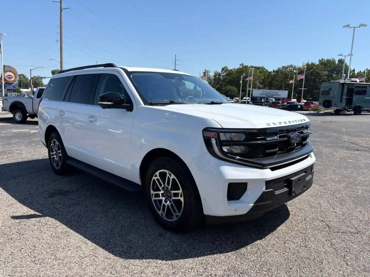 2025 Ford Expedition Active 4WD's photo