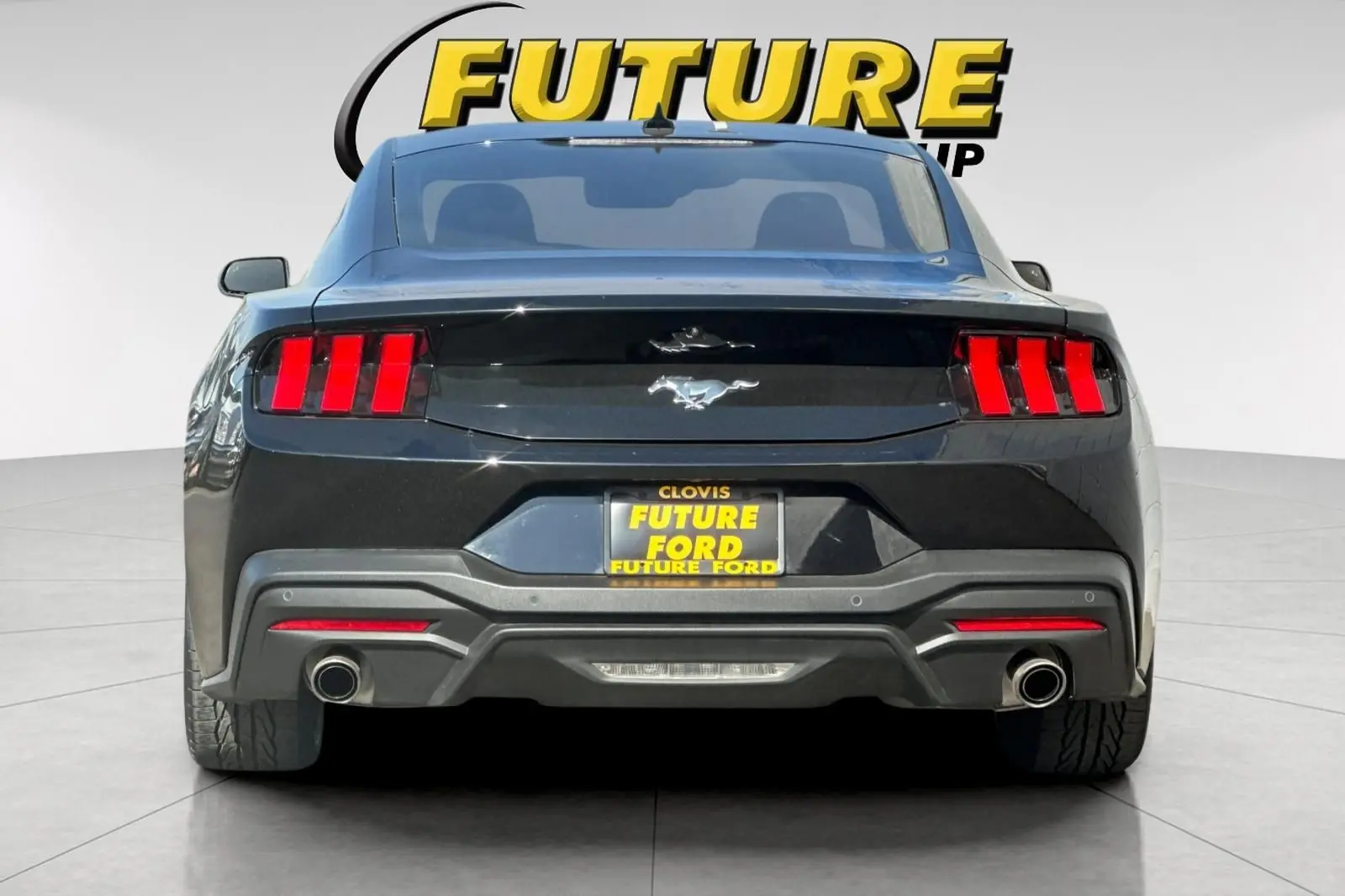 2024 Ford Mustang EcoBoost Fastback photo 4