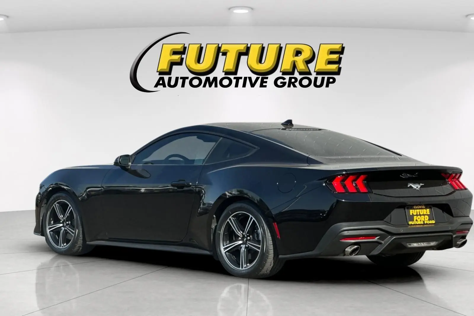 2024 Ford Mustang EcoBoost Fastback photo 5