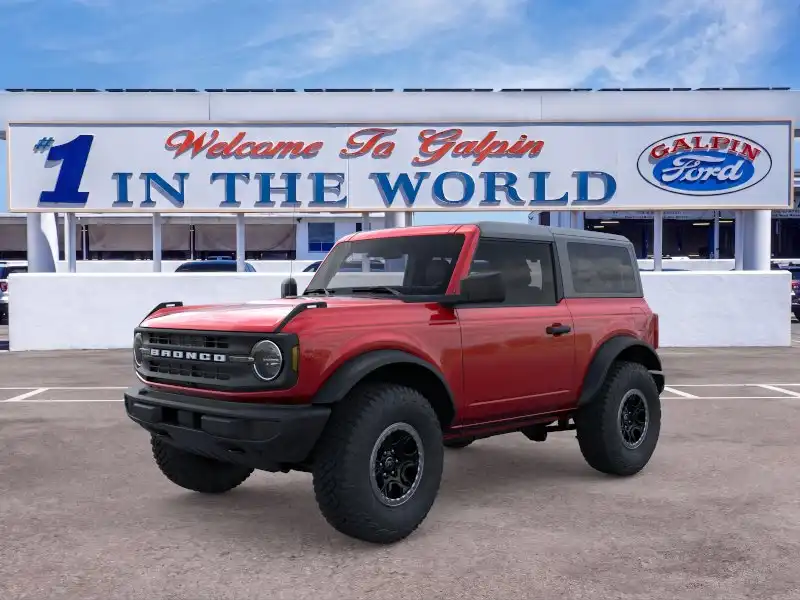 2026 Ford Bronco Base 4WD's photo