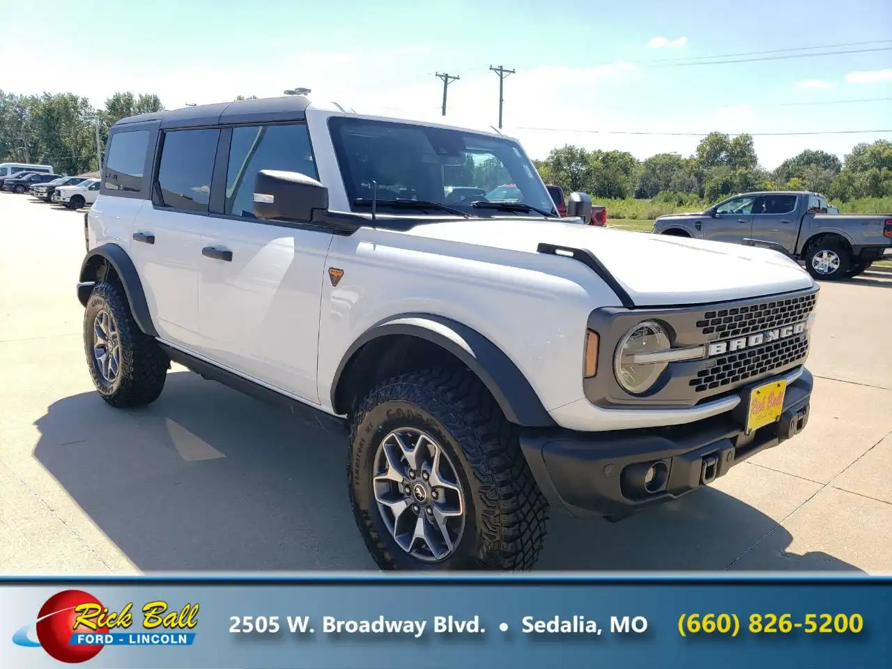 2023 Ford Bronco Badlands 4WD's photo