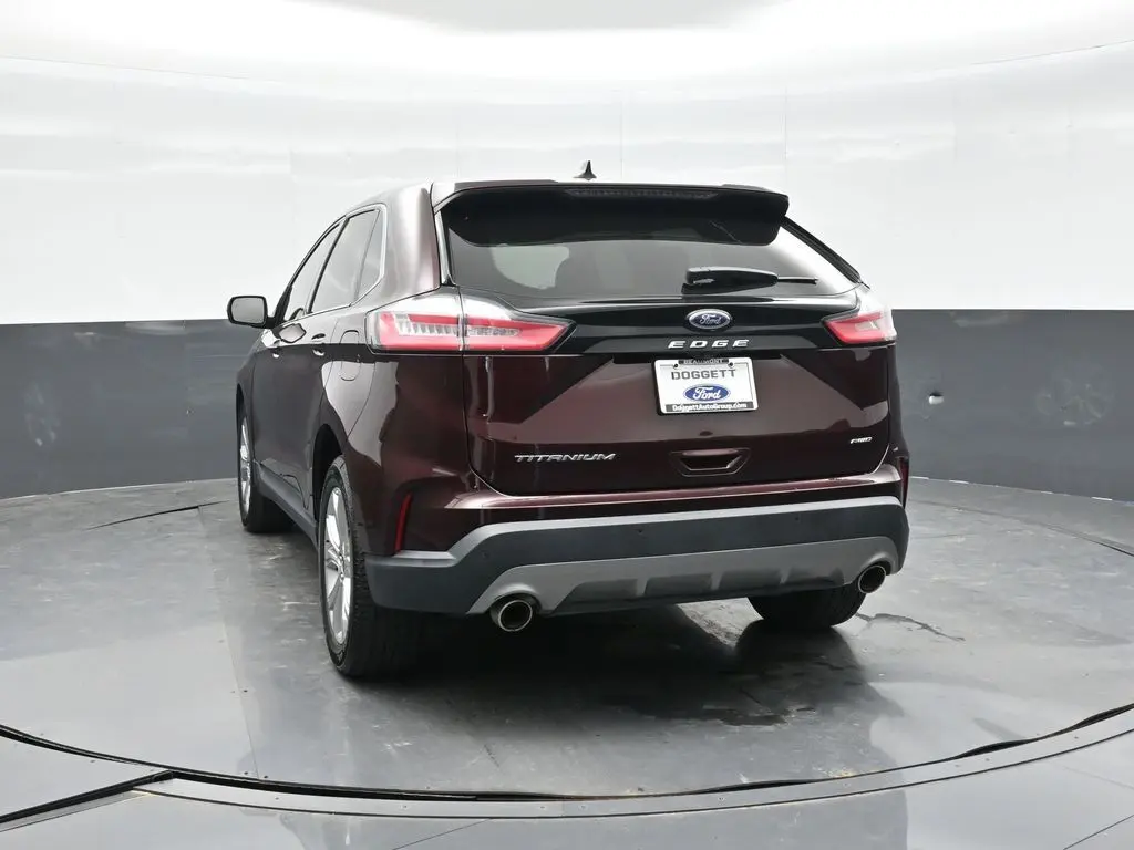 2023 Ford Edge Titanium AWD photo 4