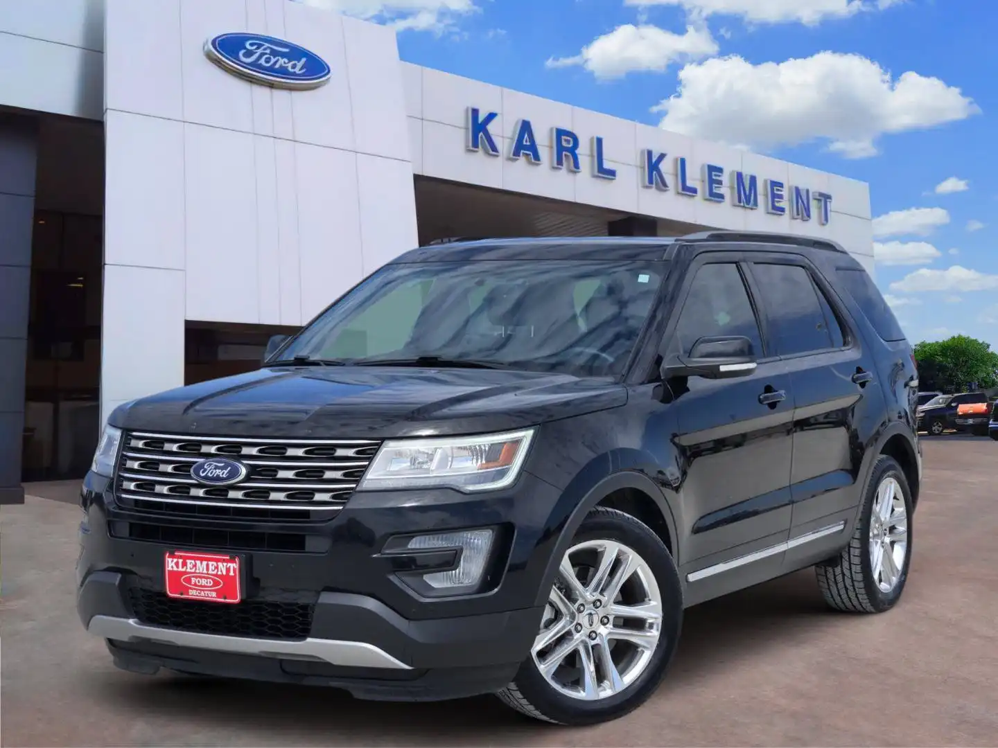2017 Ford Explorer XLT FWD's photo