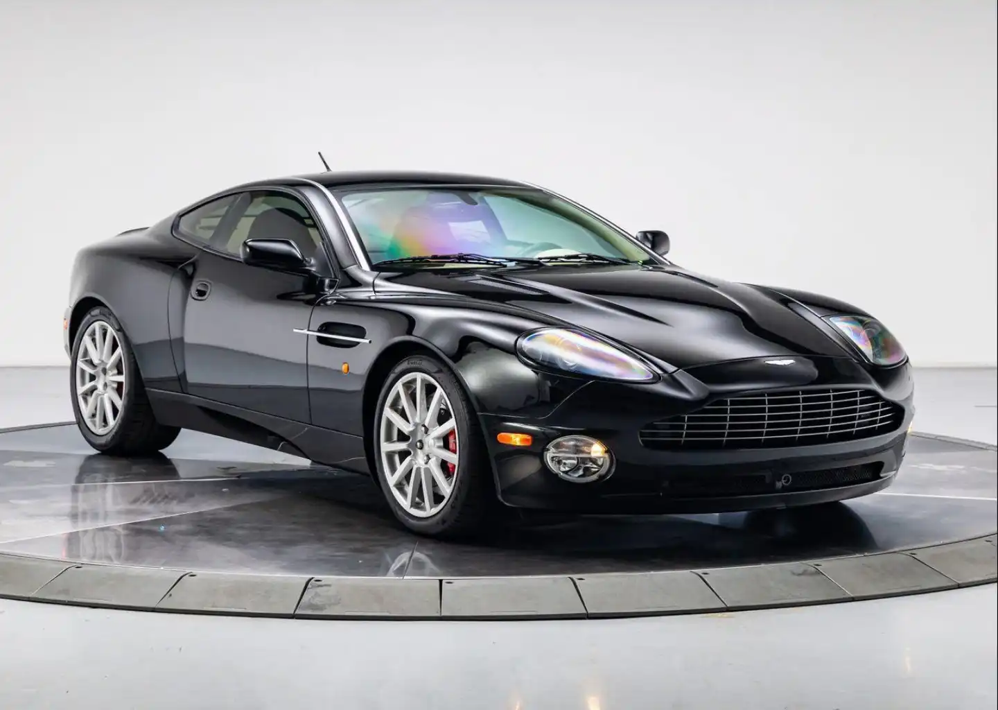 2006 Aston Martin Vanquish S Coupe's photo