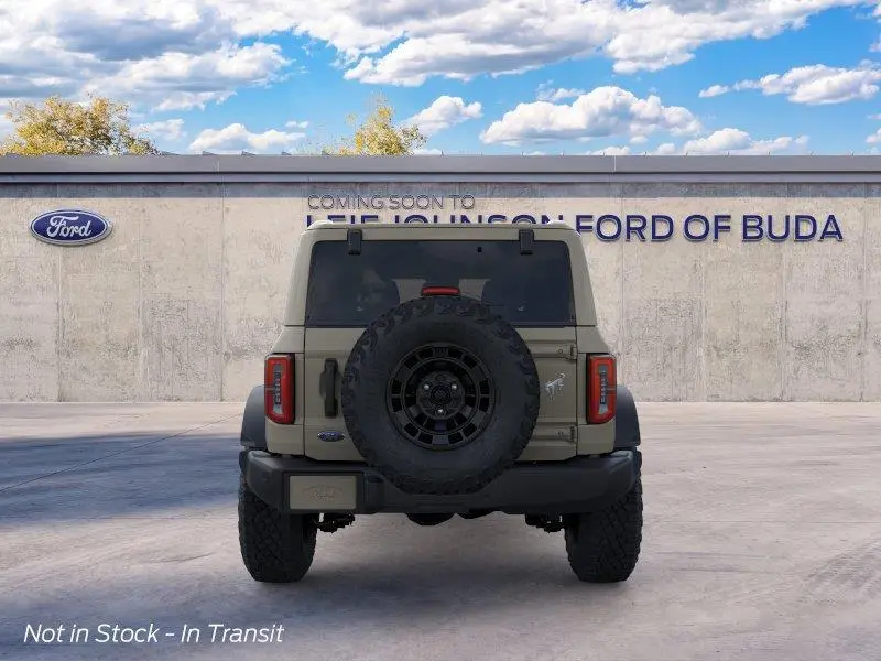 2026 Ford Bronco Outer Banks 4WD photo 5