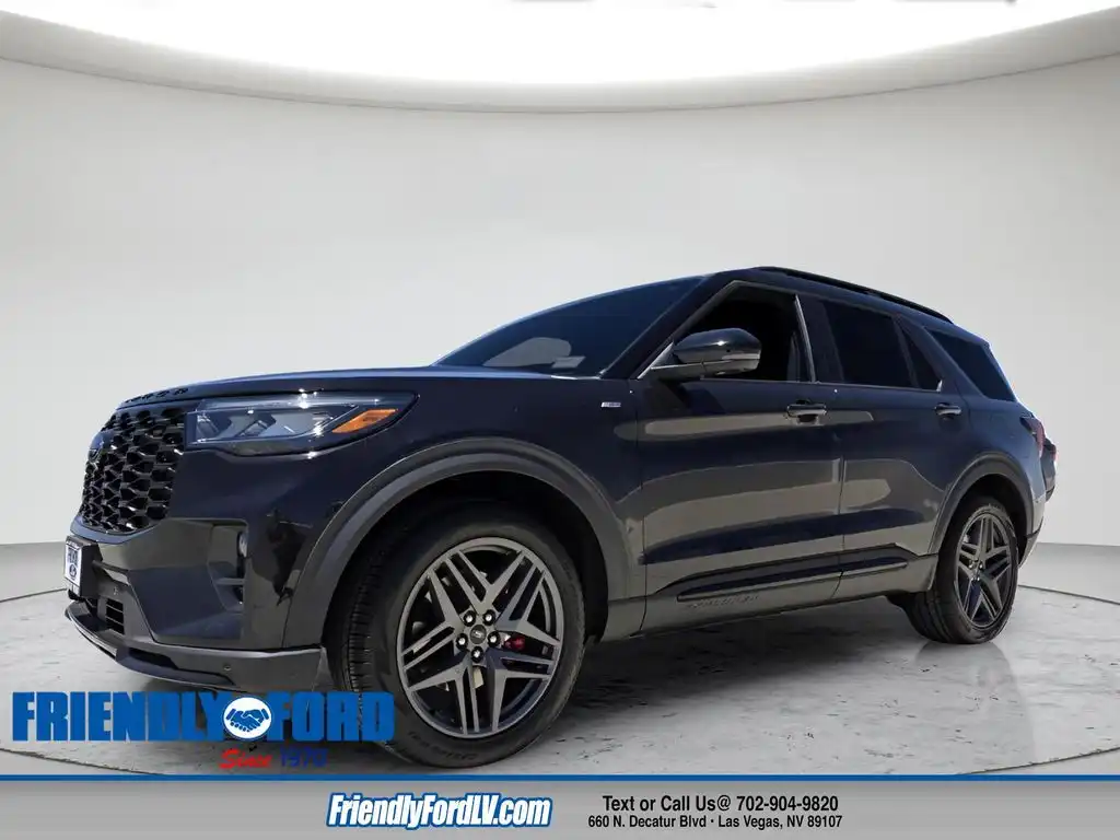 2026 Ford Explorer ST-Line RWD's photo