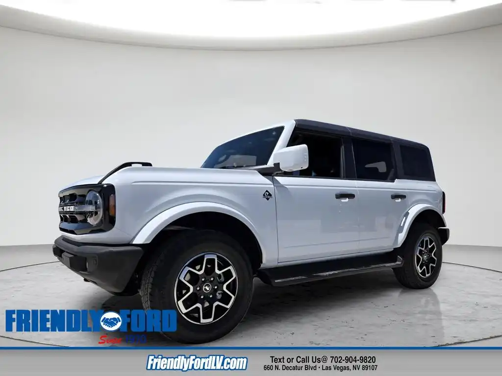 2026 Ford Bronco Outer Banks 4WD's photo