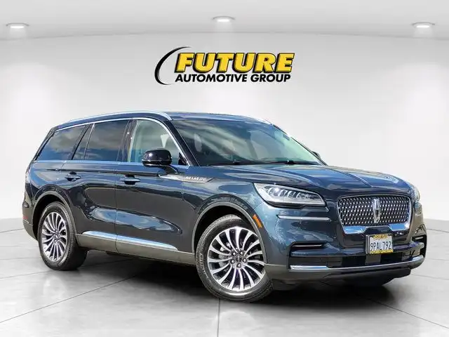 2023 Lincoln Aviator Reserve RWD's photo