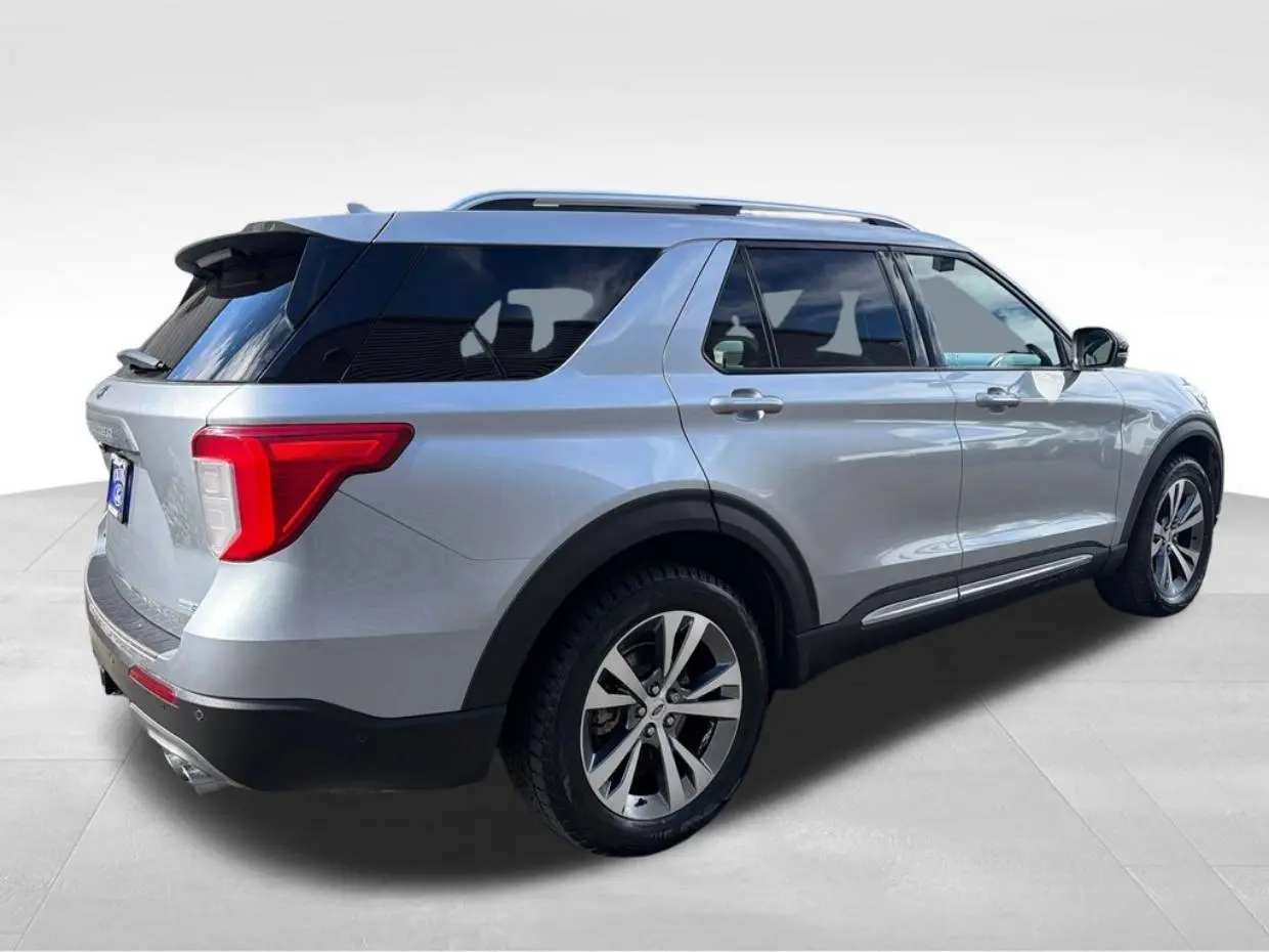 2020 Ford Explorer Platinum 4WD photo 5