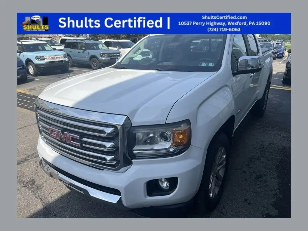 2016 GMC Canyon SLT 4WD Crew Cab Short Box's photo