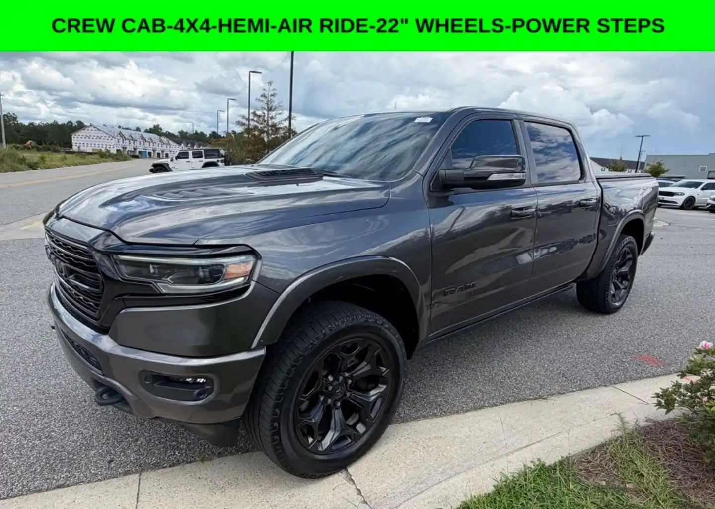 2022 RAM 1500 Limited 4WD Crew Cab 5'7's photo