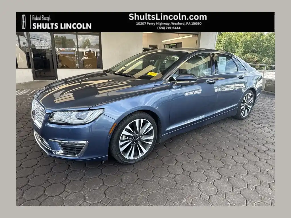 2018 Lincoln MKZ Reserve AWD's photo
